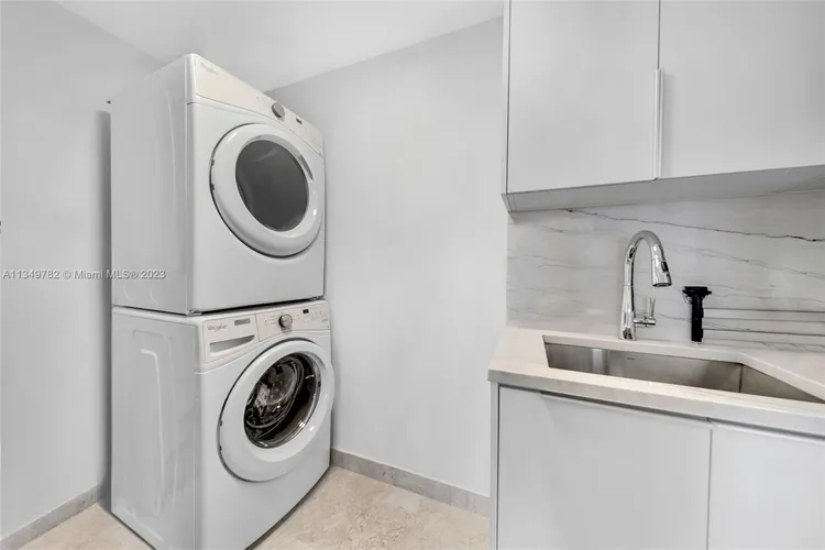 Aria on the Bay #PH15 image #53