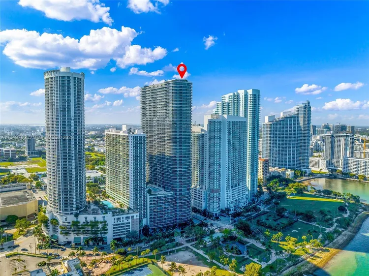 Aria on the Bay #PH15 image #72