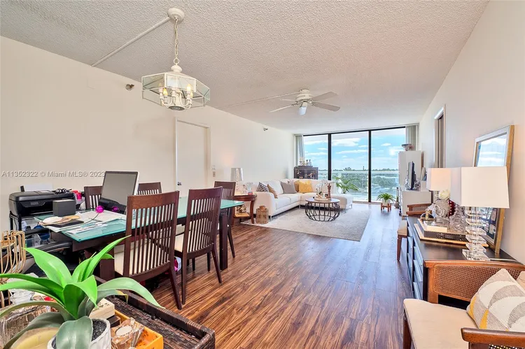 Waterview #744 image #10