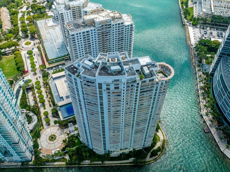 Carbonell #2902 image #22