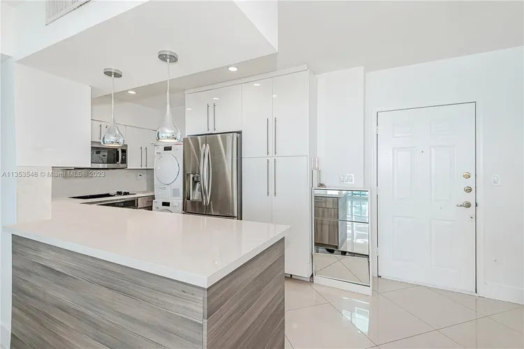 The Wave Condominium #PH36 image #8