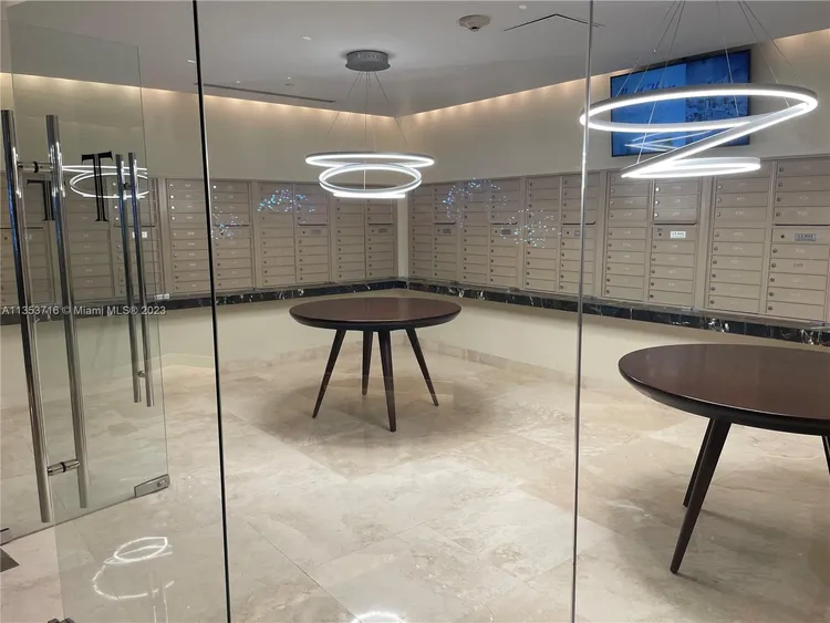 Trump Tower 1 #1006 image #18