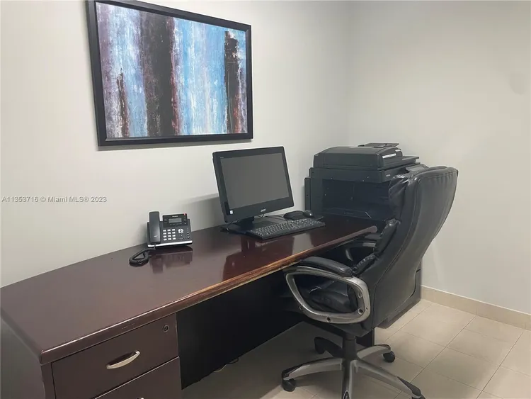 Trump Tower 1 #1006 image #20