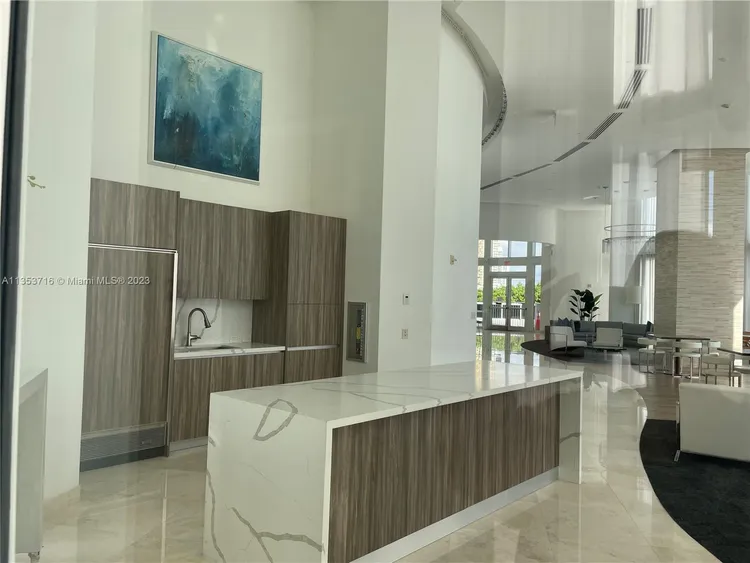 Trump Tower 1 #1006 image #22