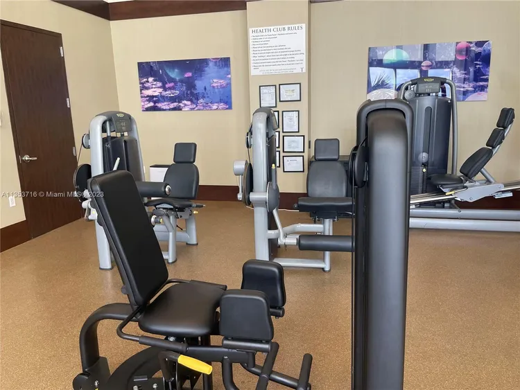 Trump Tower 1 #1006 image #26