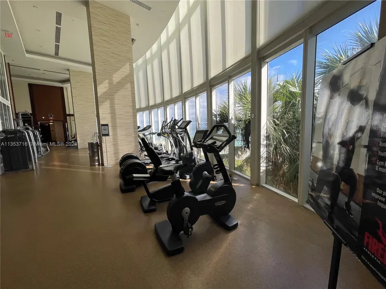 Trump Tower 1 #1006 image #28