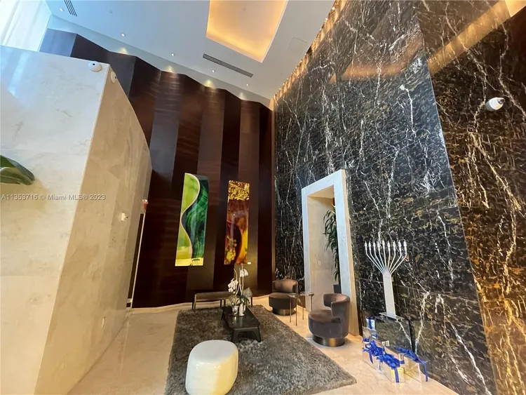 Trump Tower 1 #1006 image #42