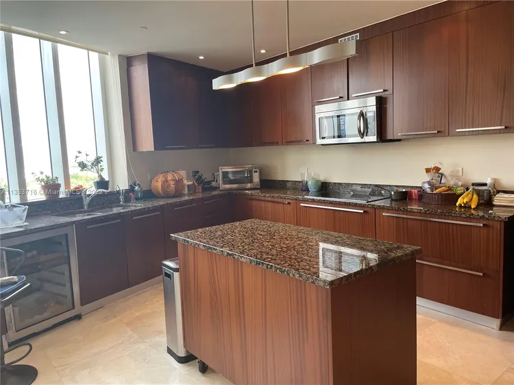 Trump Tower 1 #1006 image #50