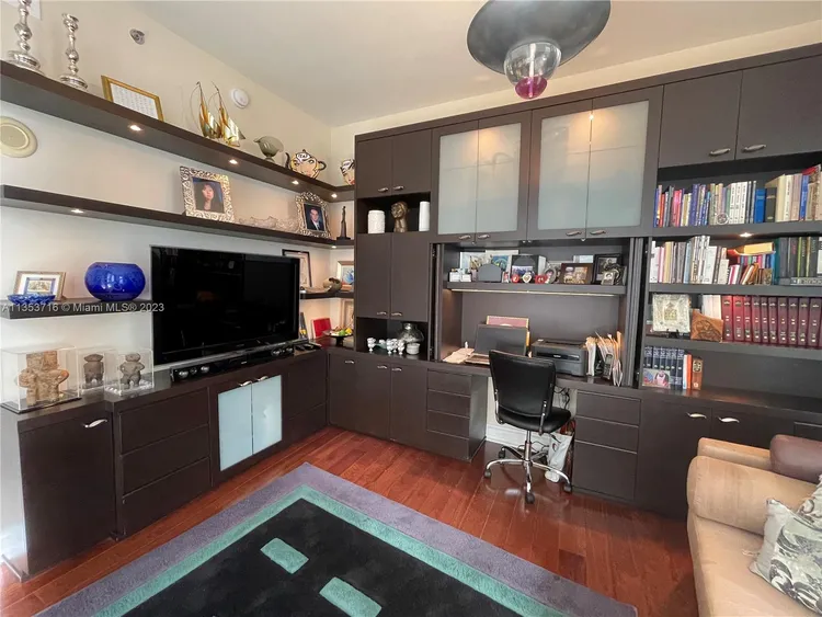 Trump Tower 1 #1006 image #64