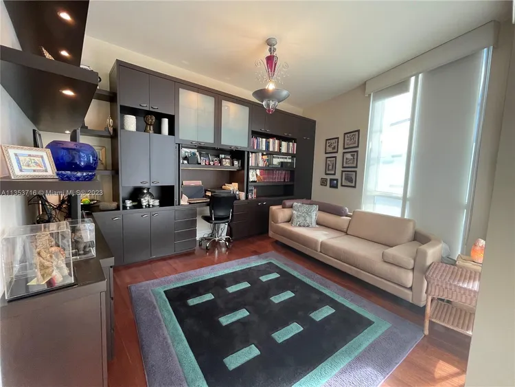 Trump Tower 1 #1006 image #65