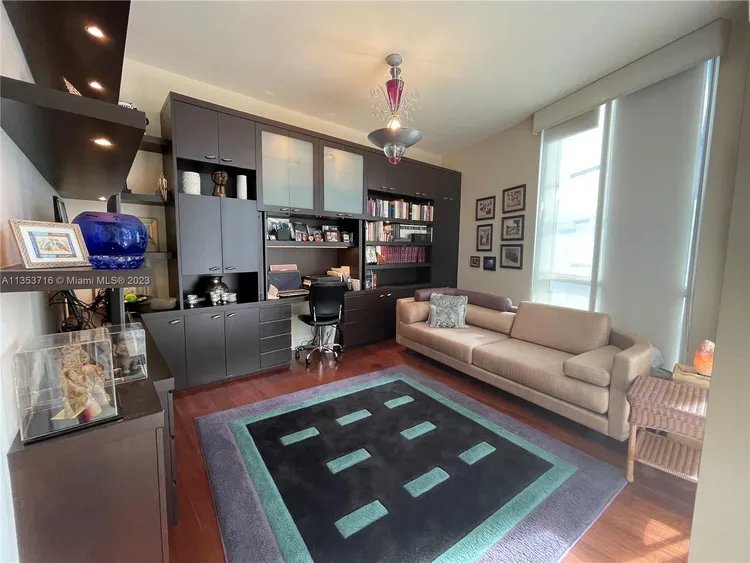 Trump Tower 1 #1006 image #66