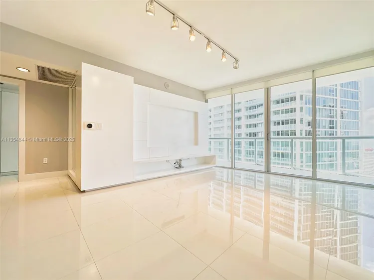Icon Brickell I #4413 image #38