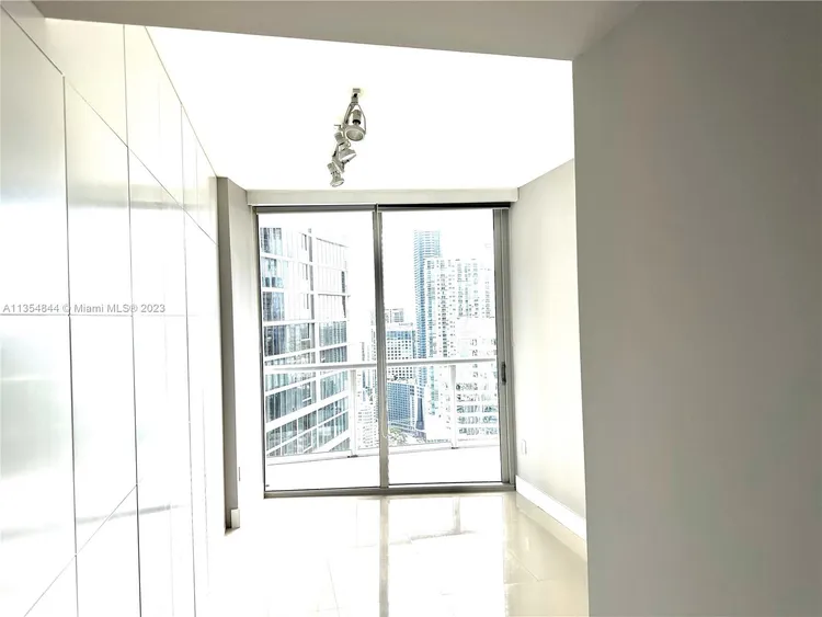 Icon Brickell I #4413 image #42