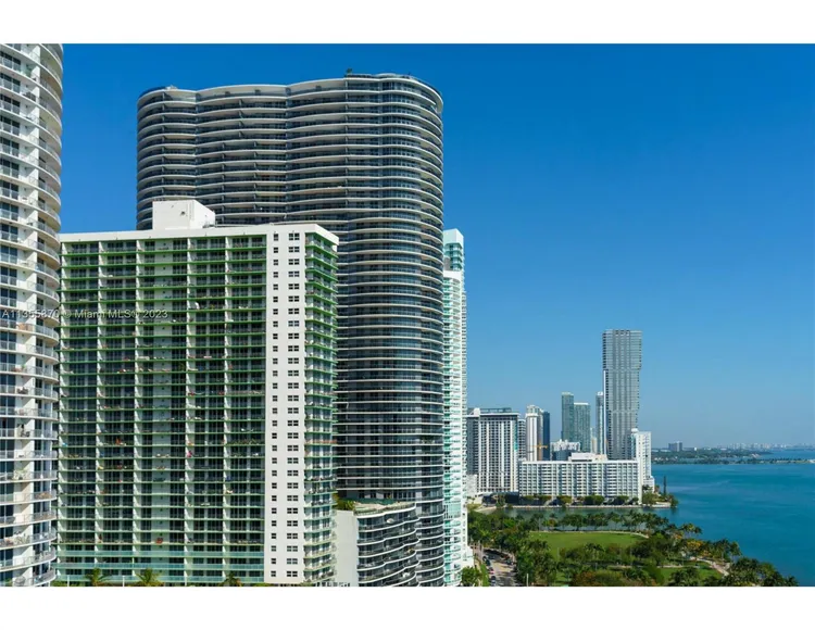 The Grand #A-2338 image #15