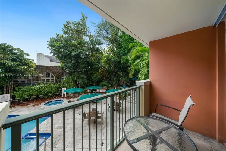 The Mutiny #204 image #10