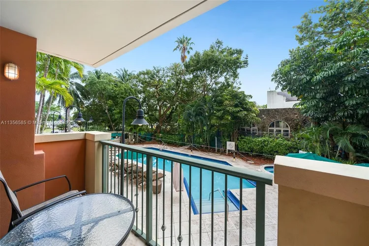 The Mutiny #204 image #13