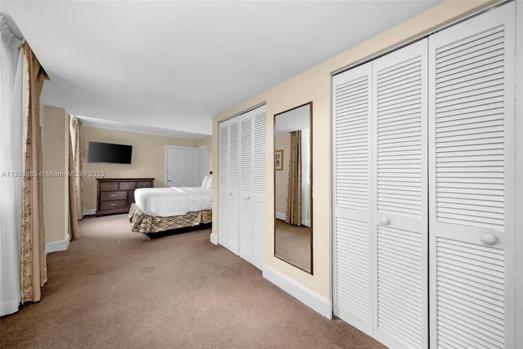 The Mutiny #204 image #17