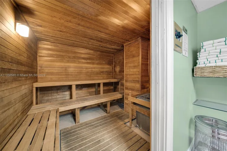 The Mutiny #204 image #19