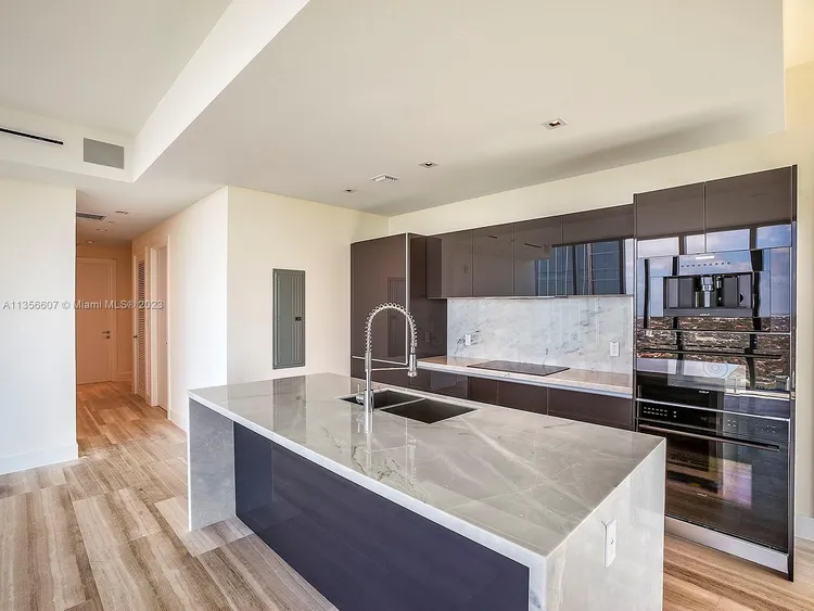 Echo Brickell #4203 image #33