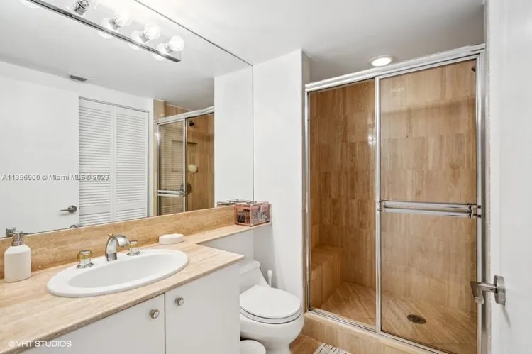 Williams Island 7000 #2203 image #15