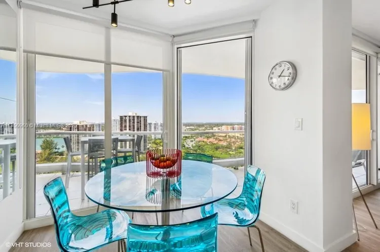 Williams Island 7000 #2203 image #6