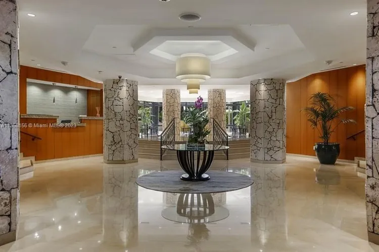 Towers of Key Biscayne #C506 image #12