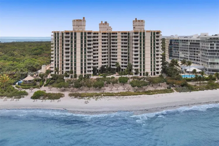 Towers of Key Biscayne #C506 image #23