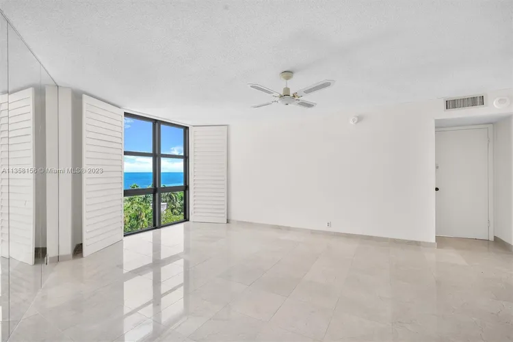 Towers of Key Biscayne #C506 image #8