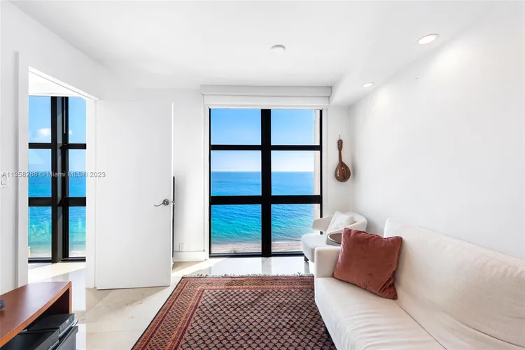 Towers of Key Biscayne #A501 image #20