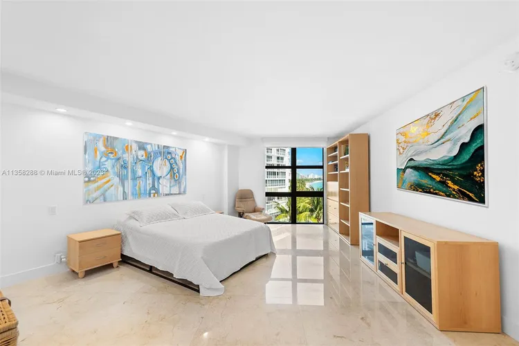 Towers of Key Biscayne #A501 image #23