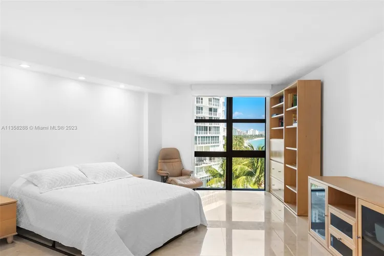 Towers of Key Biscayne #A501 image #24