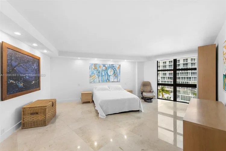 Towers of Key Biscayne #A501 image #26