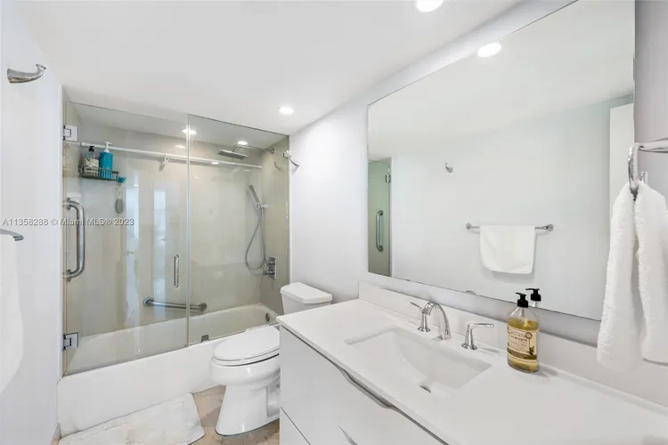 Towers of Key Biscayne #A501 image #34