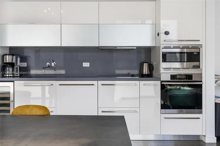 Boulan #311 image #12