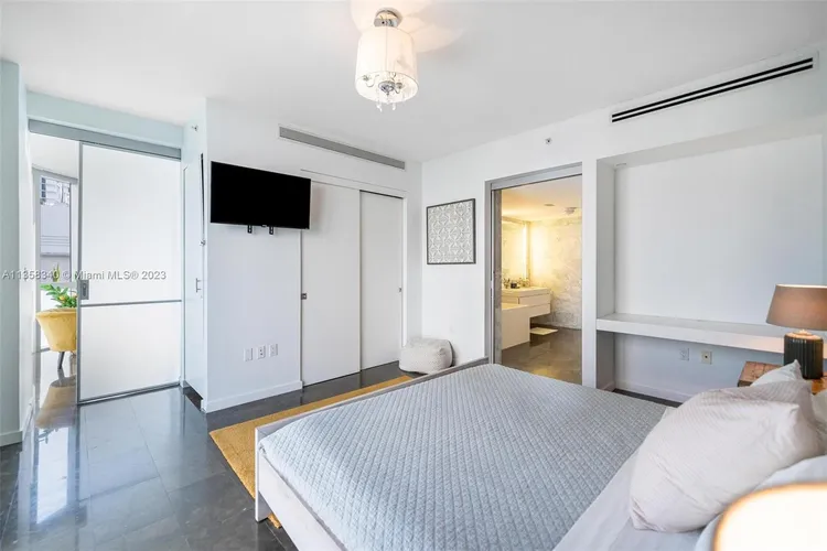 Boulan #311 image #20