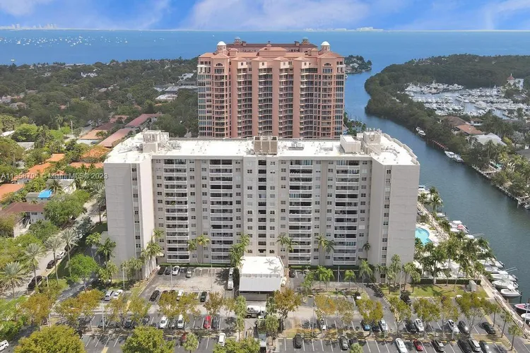 Gables Waterway Towers #602 image #27