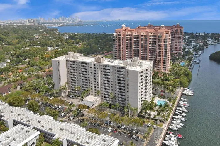 Gables Waterway Towers #602 image #28