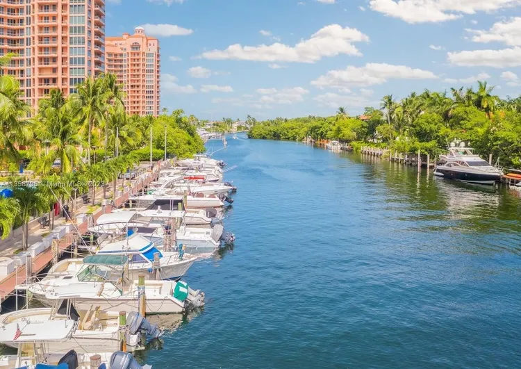 Gables Waterway Towers #602 image #32