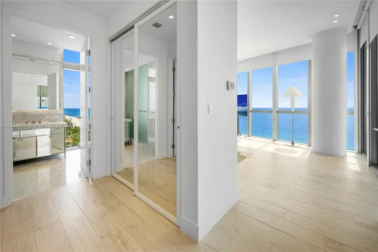 Chateau Beach Residences #1201 image #19