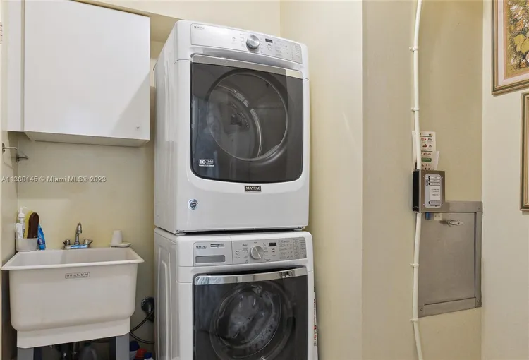 Tower House #1602 image #14