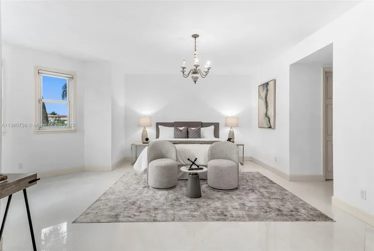 Padua Condo Deering Bay #228 image #11