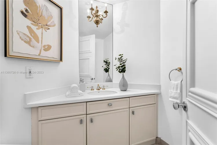 Padua Condo Deering Bay #228 image #15