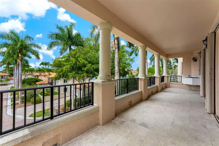 Padua Condo Deering Bay #228 image #17