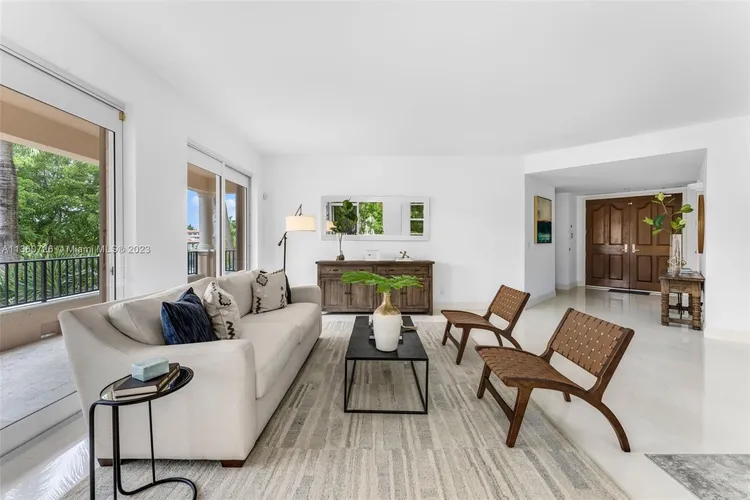 Padua Condo Deering Bay #228 image #20