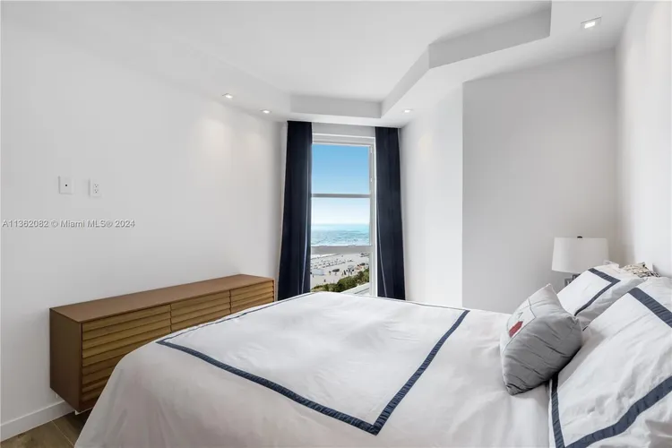 La Tour #803 image #49