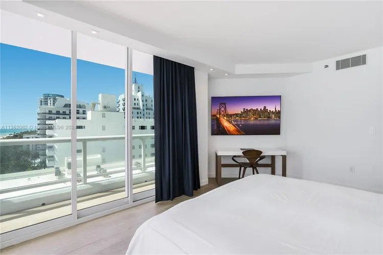 La Tour #803 image #50