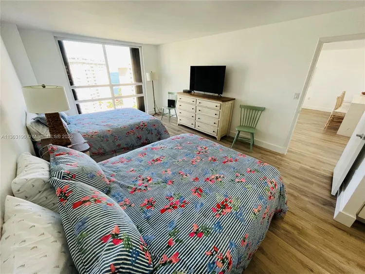 Costa Bella #1414 image #11