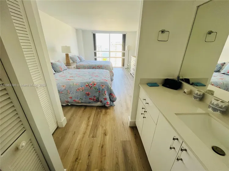 Costa Bella #1414 image #15