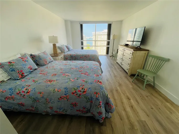 Costa Bella #1414 image #16