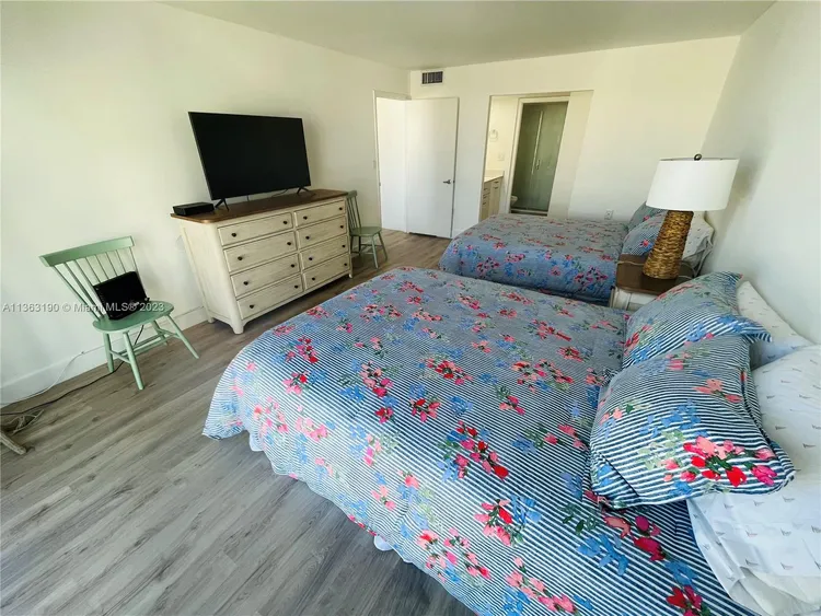 Costa Bella #1414 image #18